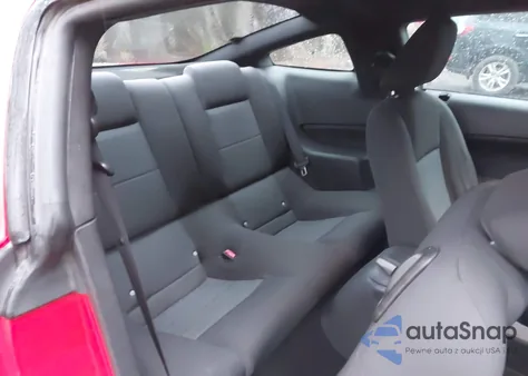 2006 Ford Mustang V6 из США, поврежденный, VIN 1ZVFT80N965191583